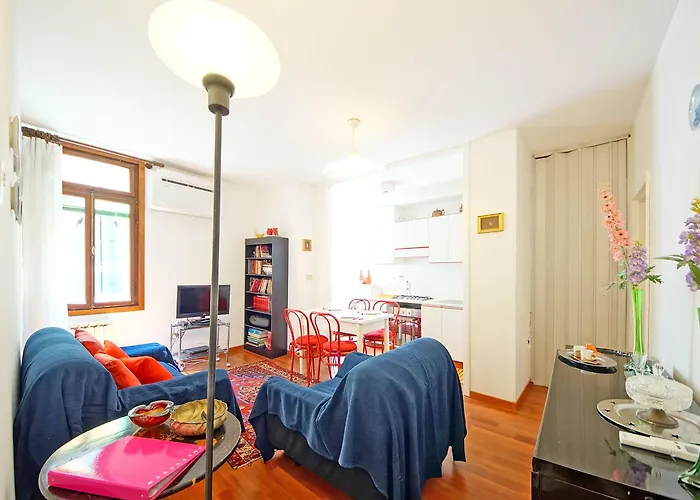 Dolcevita N 285 * Velence